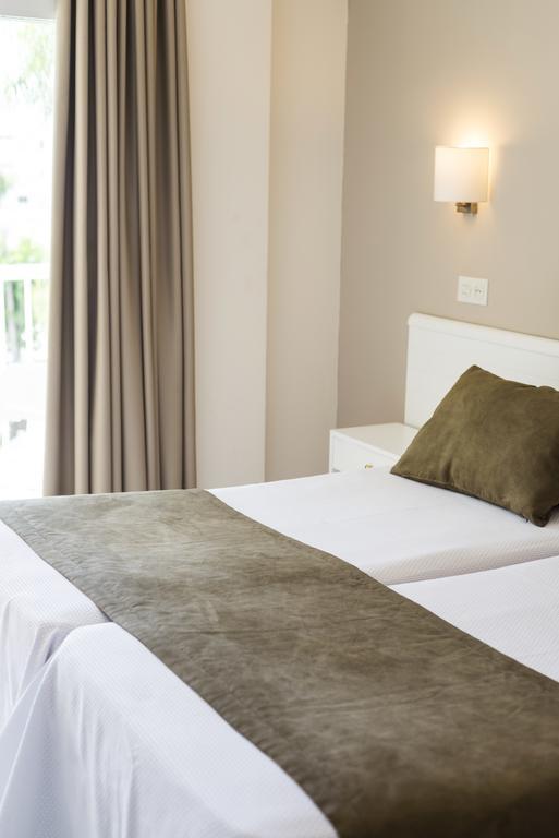 פגוארה Hostal Residencia Sutimar מראה חיצוני תמונה